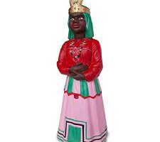 La figura de la negra gigante de zaragoza